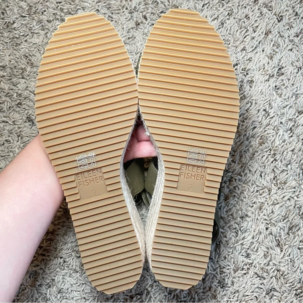 Eileen Fisher olive green tumbled‎ leather espadrilles wedge heel